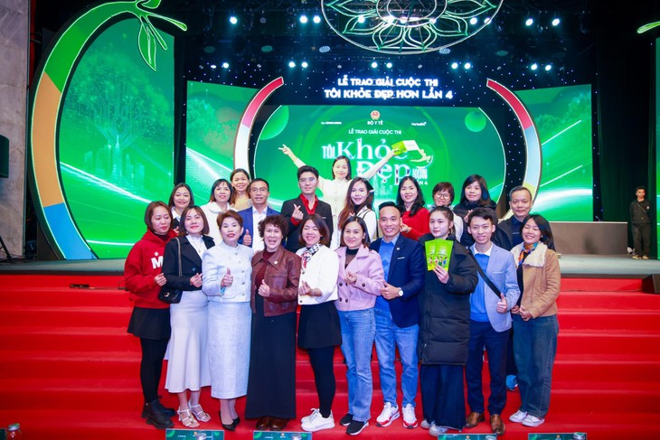 Minh họa dinh dưỡng khoa học và vận động hợp lý