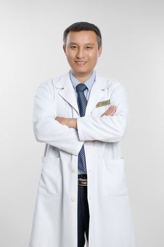 small bac si duong van long 38b6f6dc07