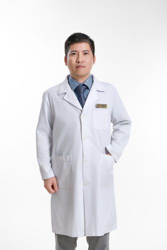 small bac si vu manh hung d9ee037312