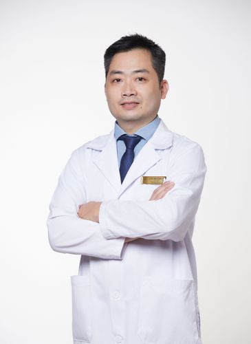 TS.BS Đặng Quang Huy